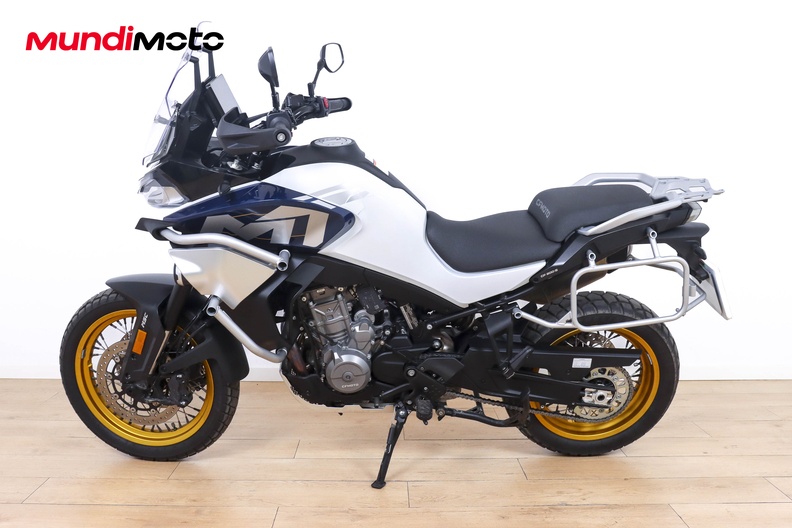 Motorbike image 5