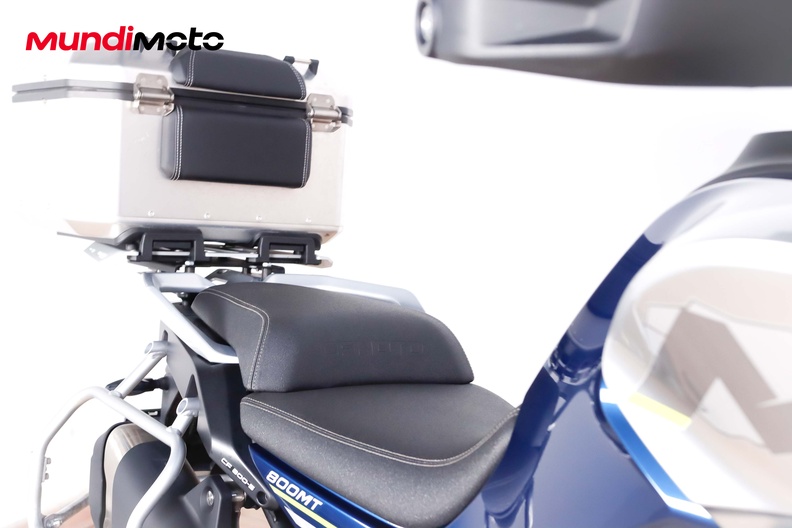 Motorbike image 13