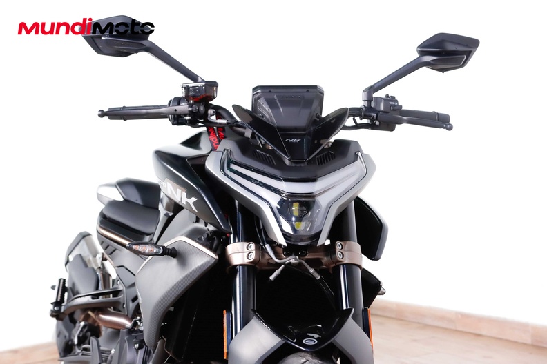 Motorbike image 4