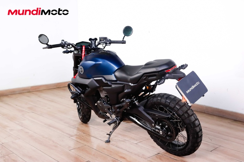 Motorbike image 6