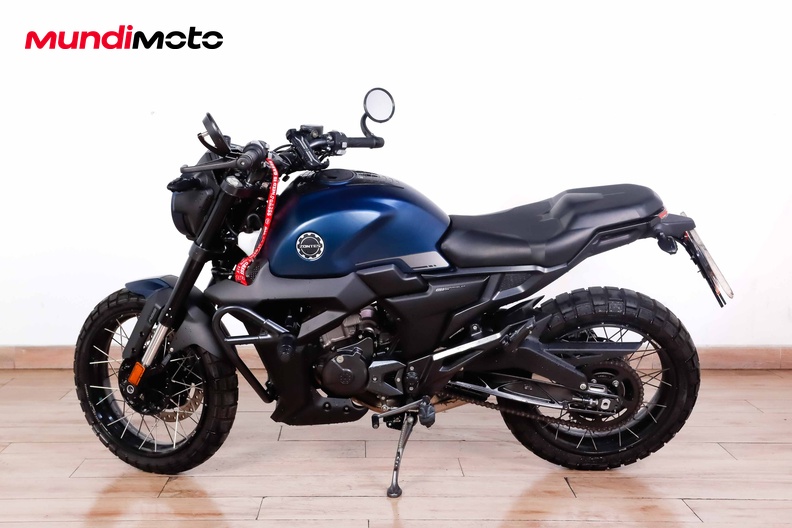 Motorbike image 5