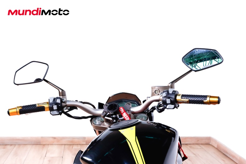 Motorbike image 10