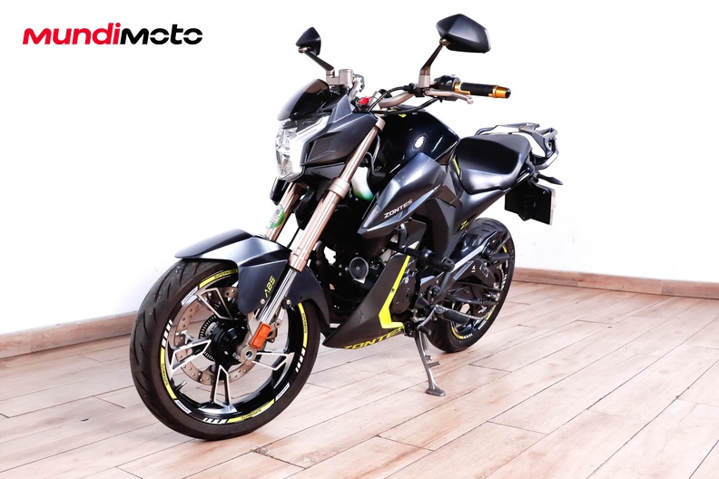 Motorbike image 7