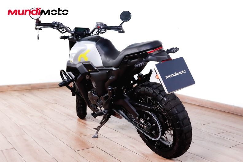 Motorbike image 6