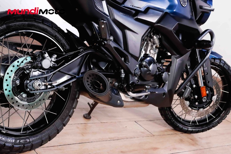 Motorbike image 3