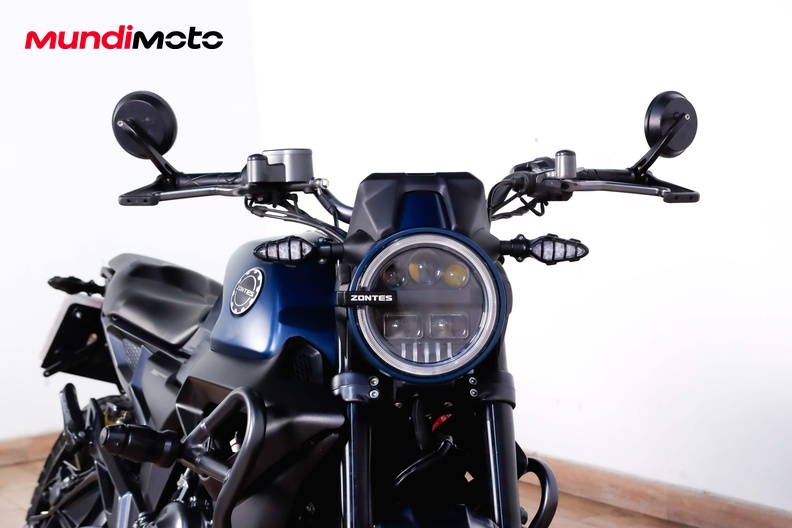 Motorbike image 4