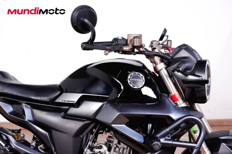 Motorbike image 12