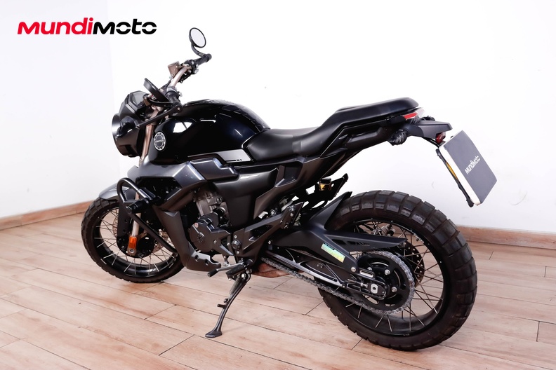 Motorbike image 6