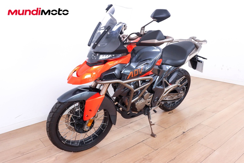 Motorbike image 7
