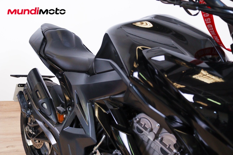 Motorbike image 13