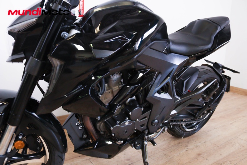 Motorbike image 8