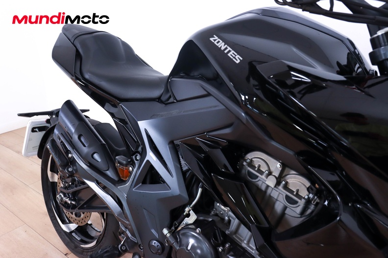 Motorbike image 12