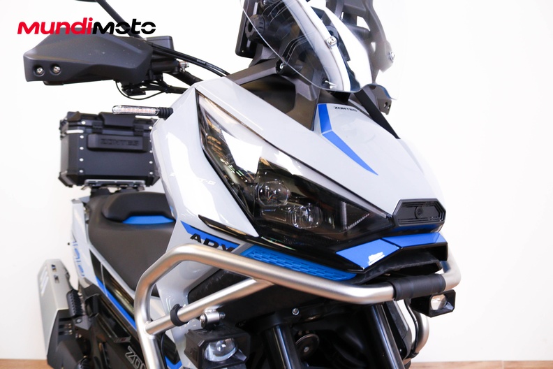 Motorbike image 4