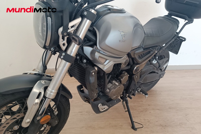 Motorbike image 9
