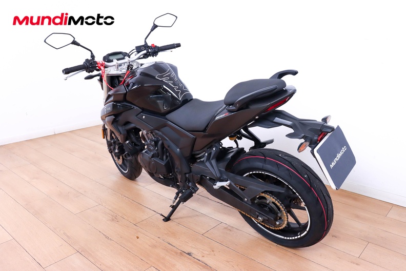 Motorbike image 6