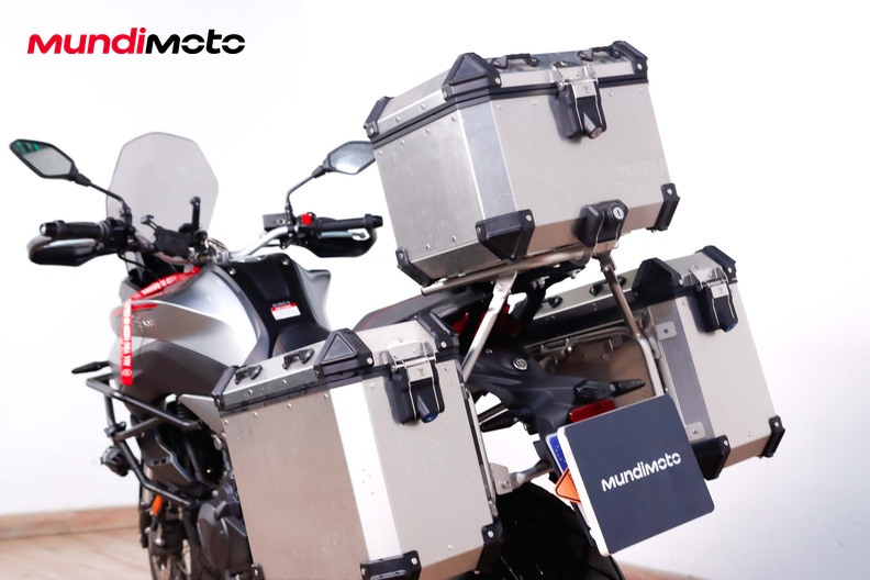 Motorbike image 9