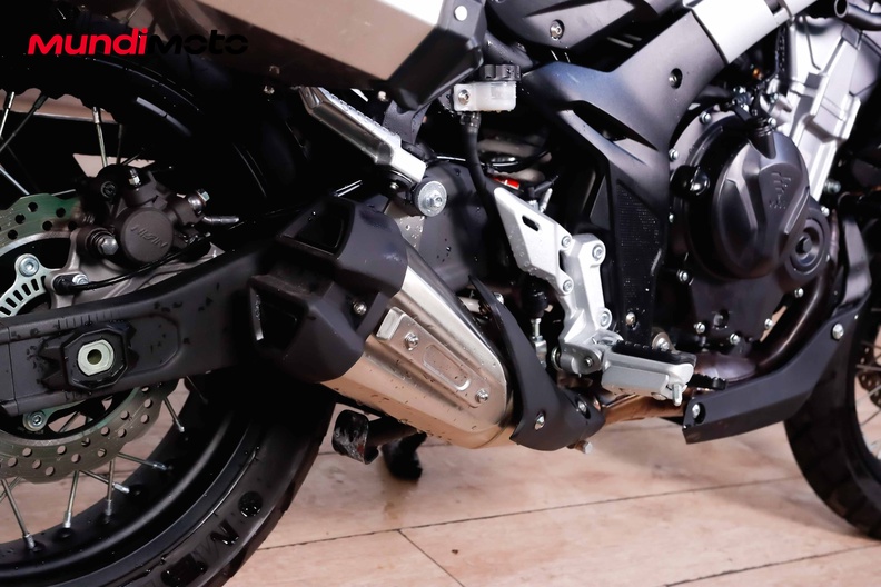 Motorbike image 3