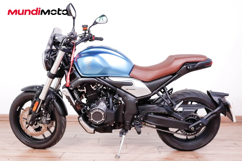 Motorbike image 5