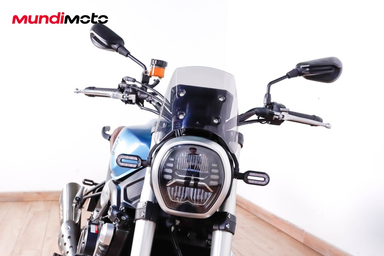 Motorbike image 4
