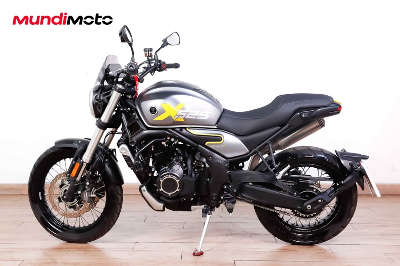 Motorbike image 5