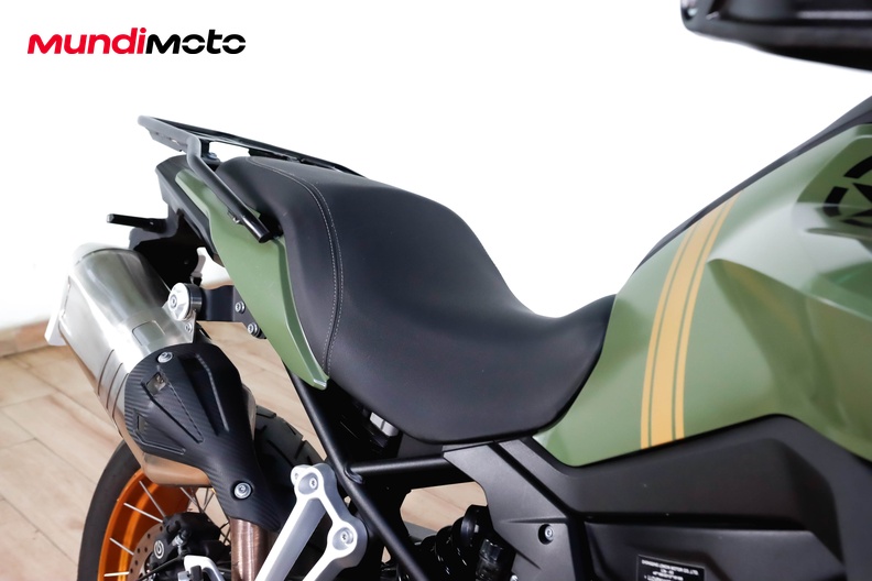 Motorbike image 12