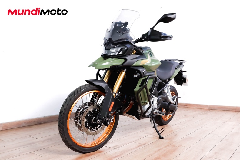 Motorbike image 7