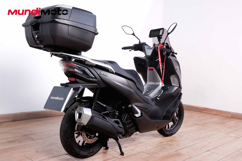 Motorbike image 2
