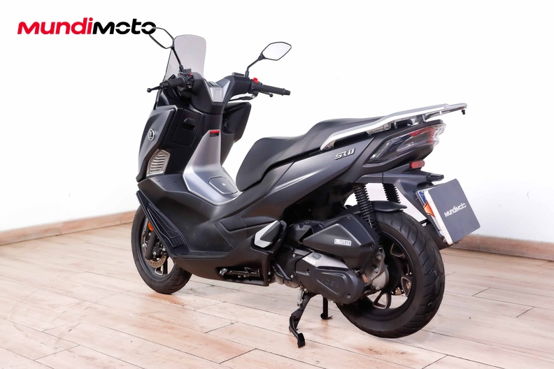 Motorbike image 6