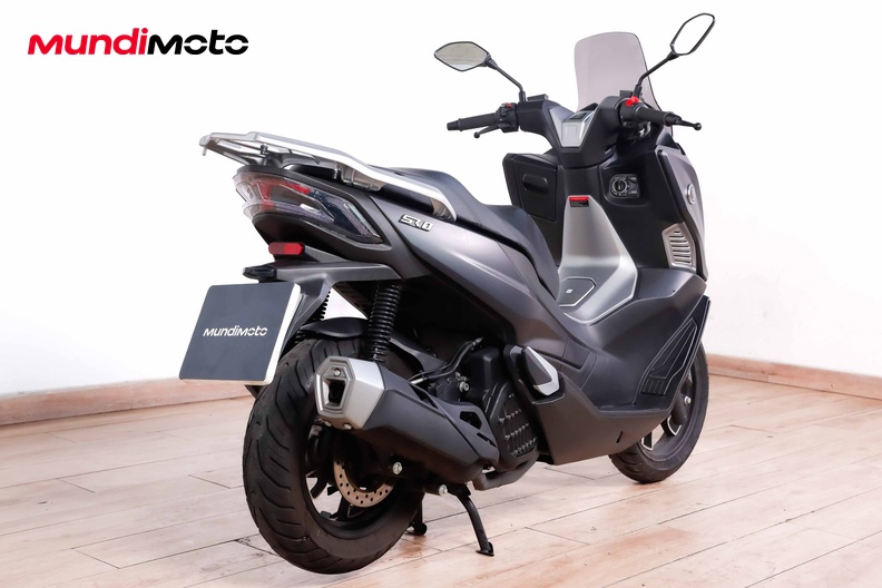 Motorbike image 2