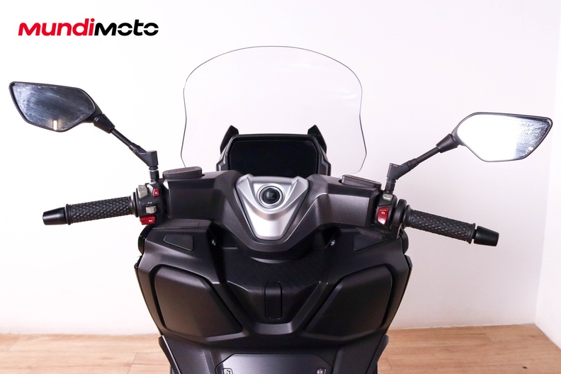 Motorbike image 10