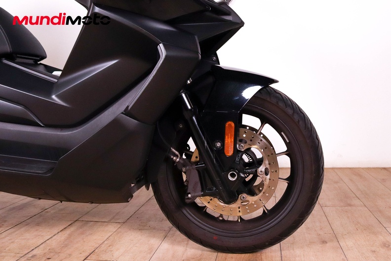 Motorbike image 12