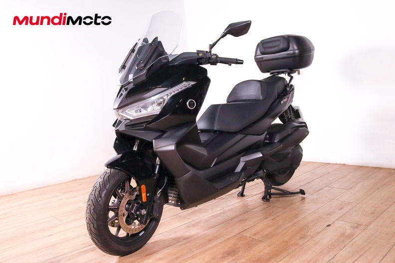 Motorbike image 7