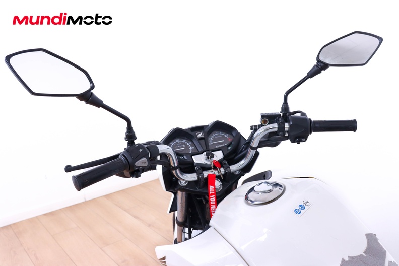 Motorbike image 10