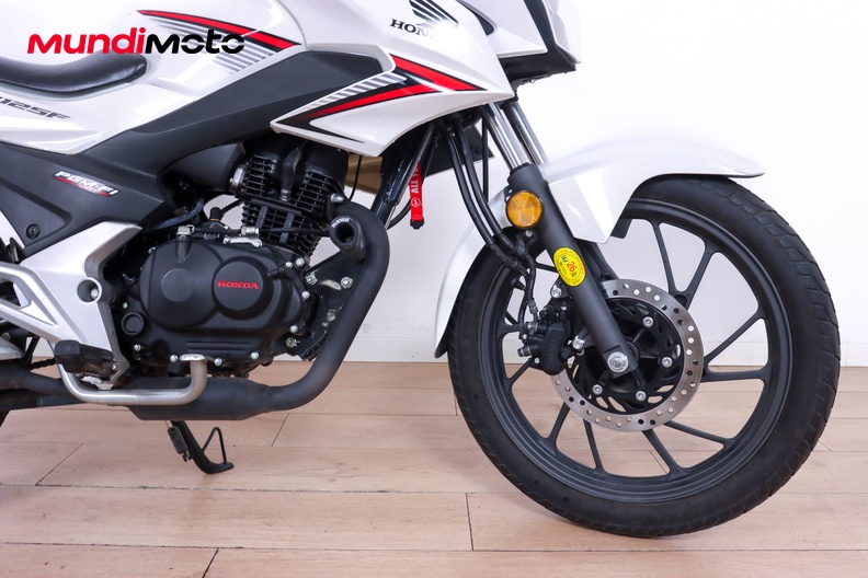Motorbike image 12