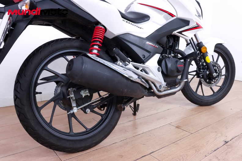 Motorbike image 3