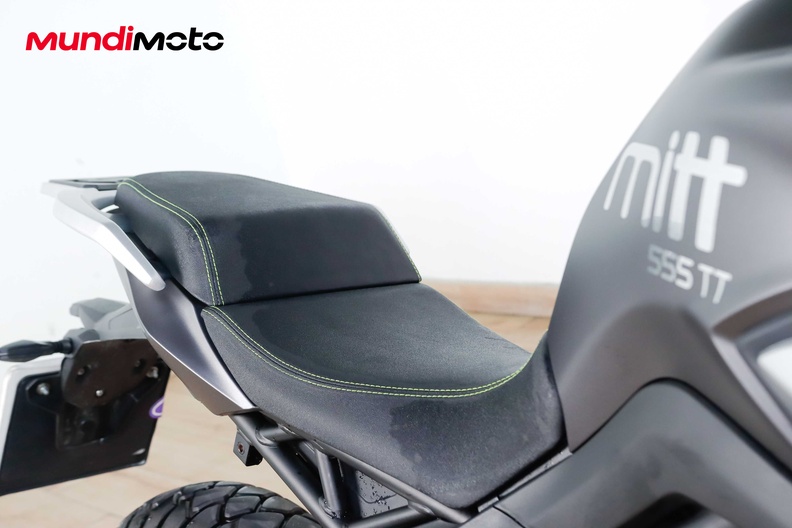 Motorbike image 13