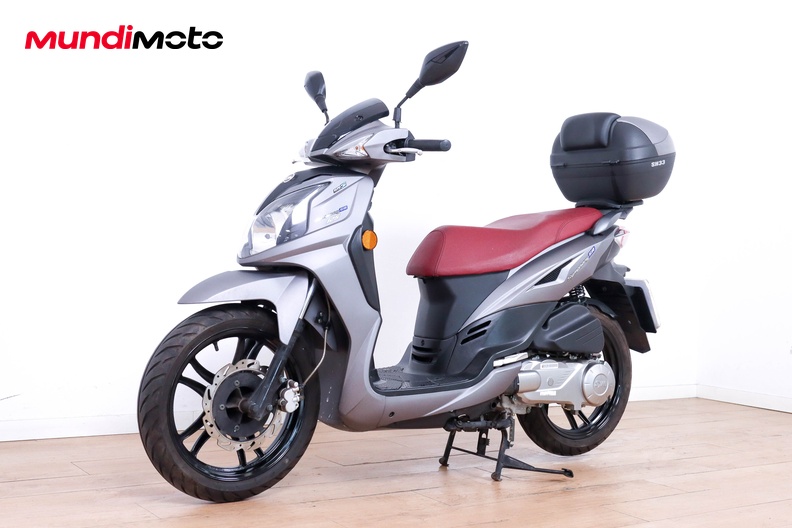 Motorbike image 7