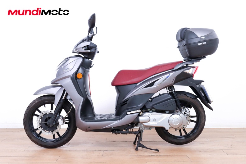 Motorbike image 5