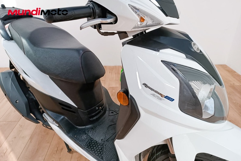 Motorbike image 4