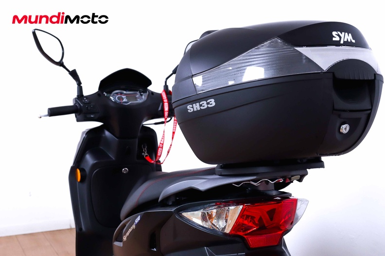 Motorbike image 9