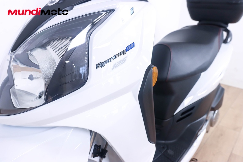 Motorbike image 8