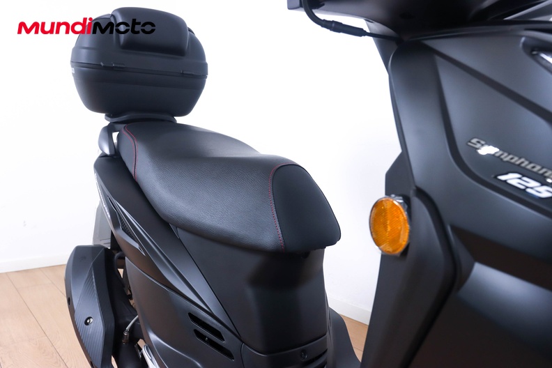 Motorbike image 12
