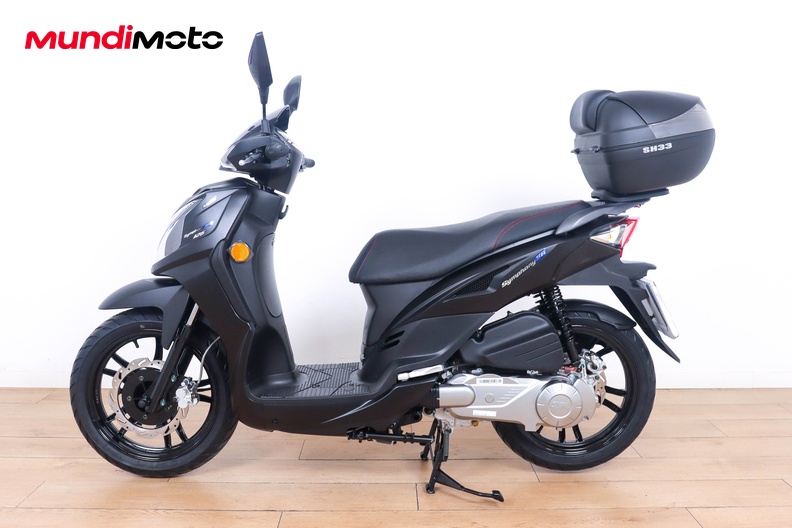 Motorbike image 5
