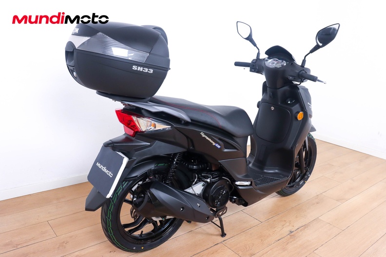 Motorbike image 2