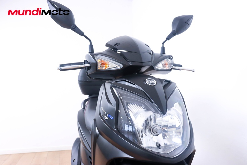 Motorbike image 4