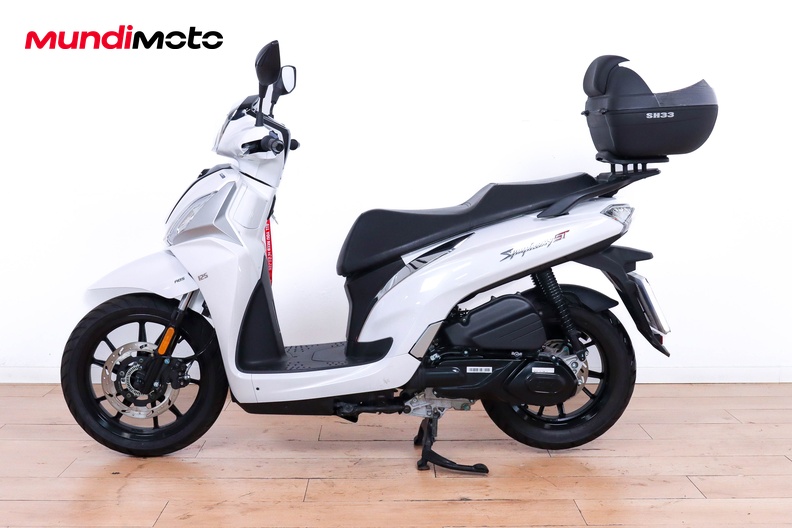 Motorbike image 5