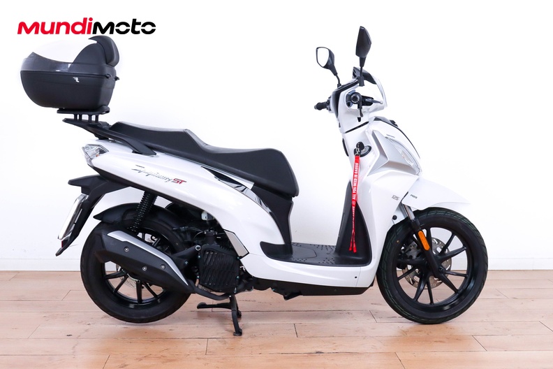 Motorbike image 0