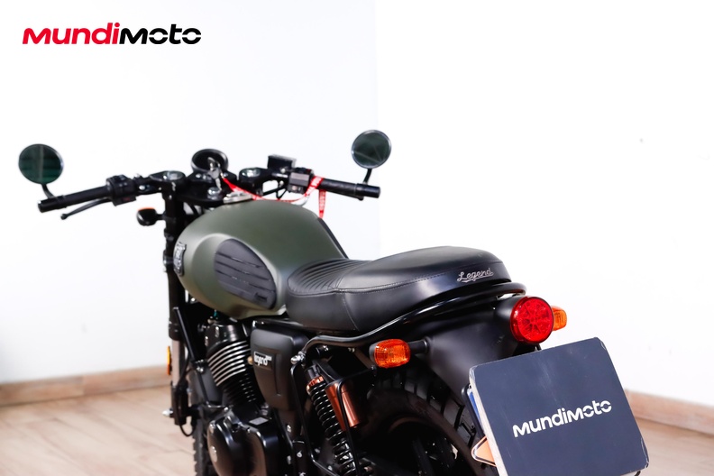 Motorbike image 9
