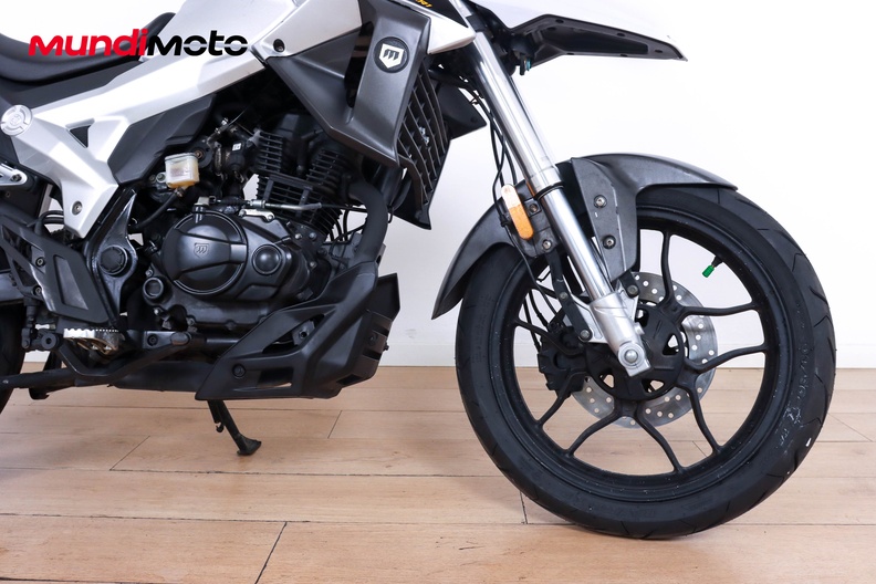 Motorbike image 13