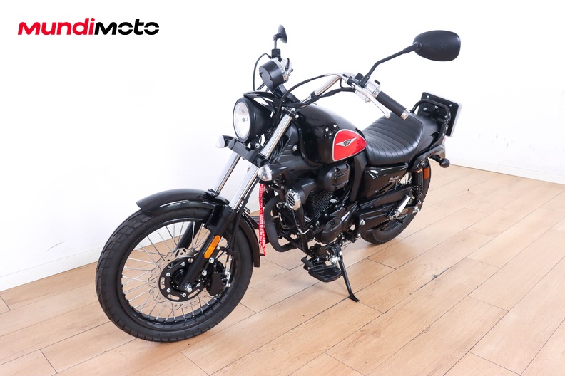 Motorbike image 7